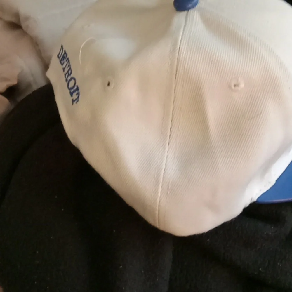 Men's hat 🧢 - Picture 3 of 4